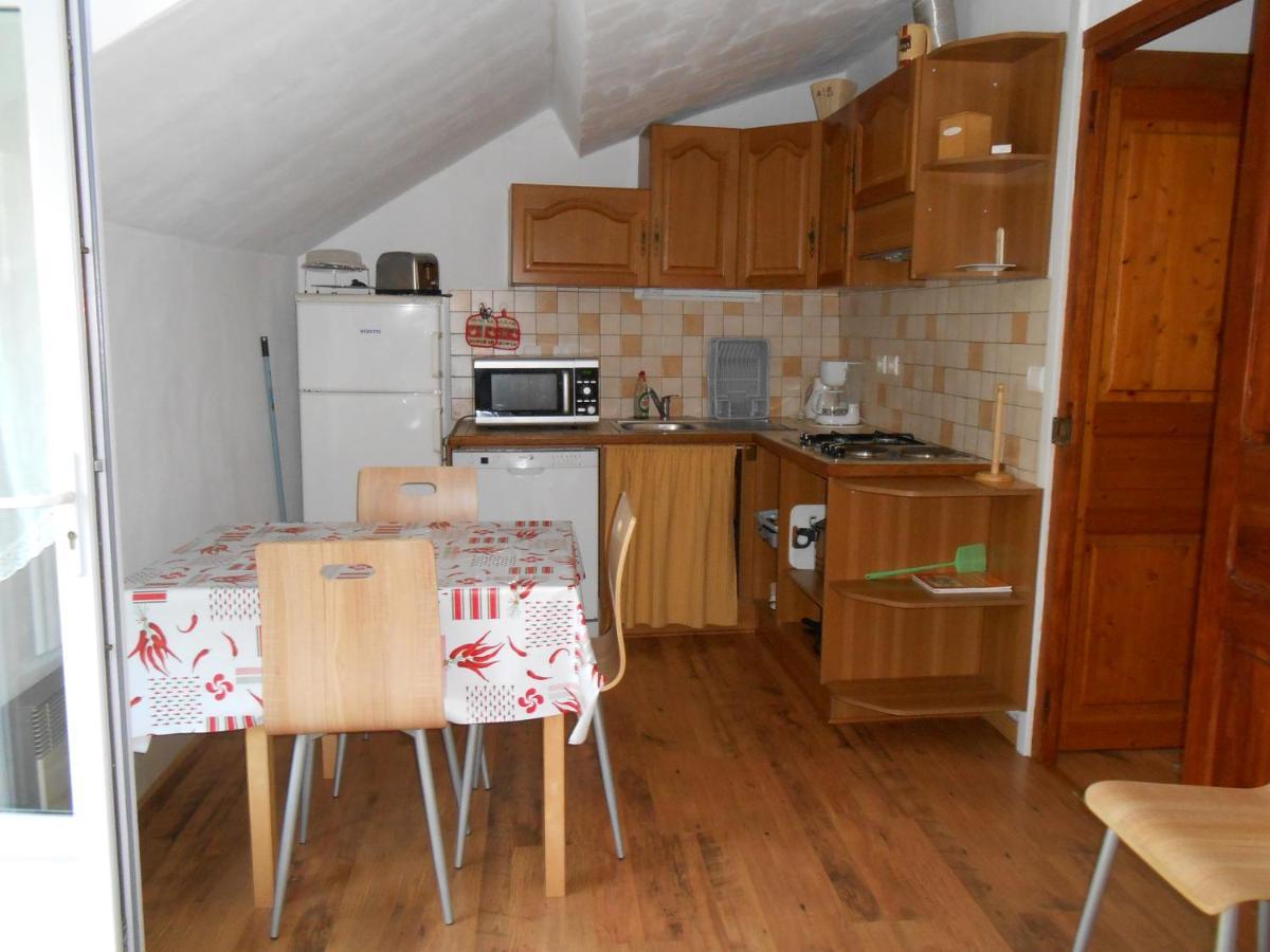 Location Mirande 2 Chambres 4 Couchages 9 Rue De Soupon Laruns Luaran gambar